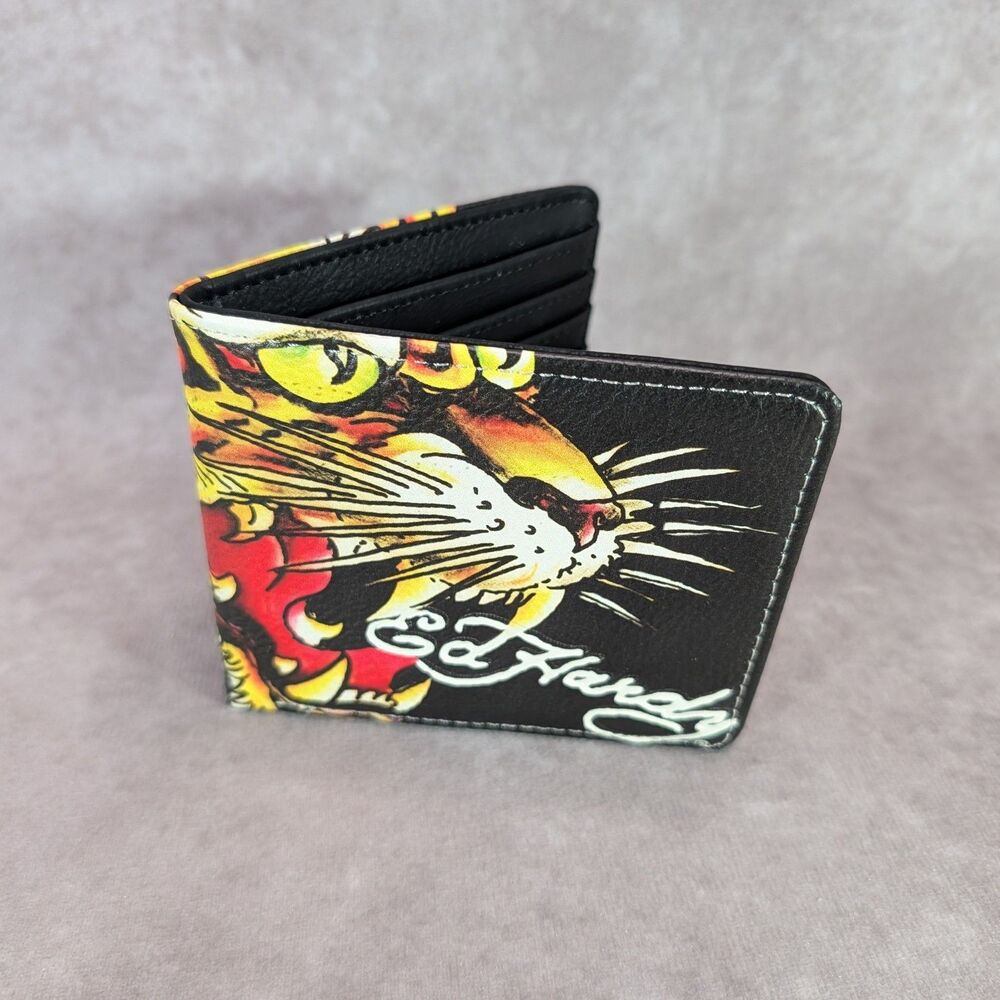 Ed Hardy Roaring Tiger Black Bifold Wallet Men's Tattoo Art ID Window